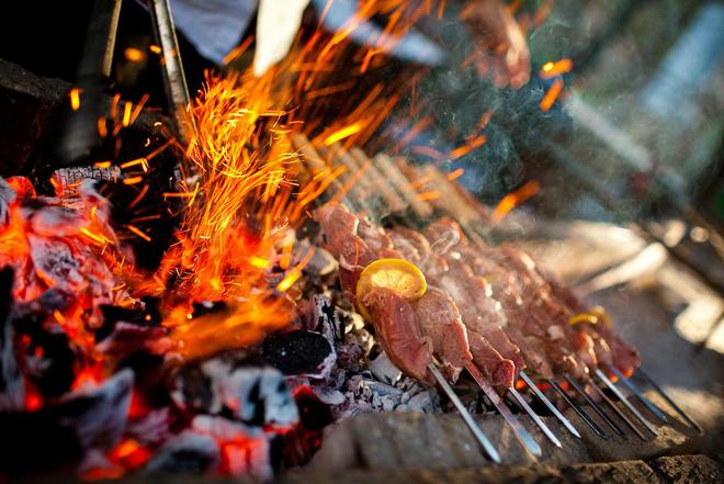 复盘“淄博烧烤走红”，家居品牌能复制吗？